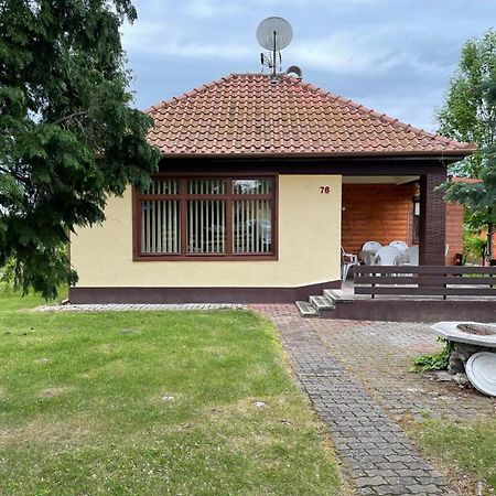 Ágnes Nyaralóház Balatonmariafurdo Exterior foto