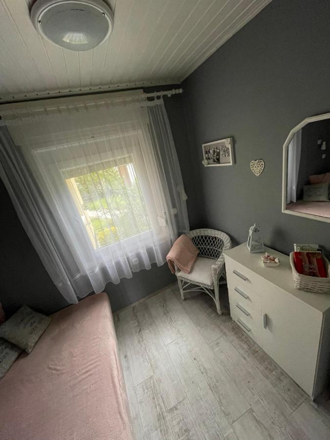Ágnes Nyaralóház Balatonmariafurdo Exterior foto