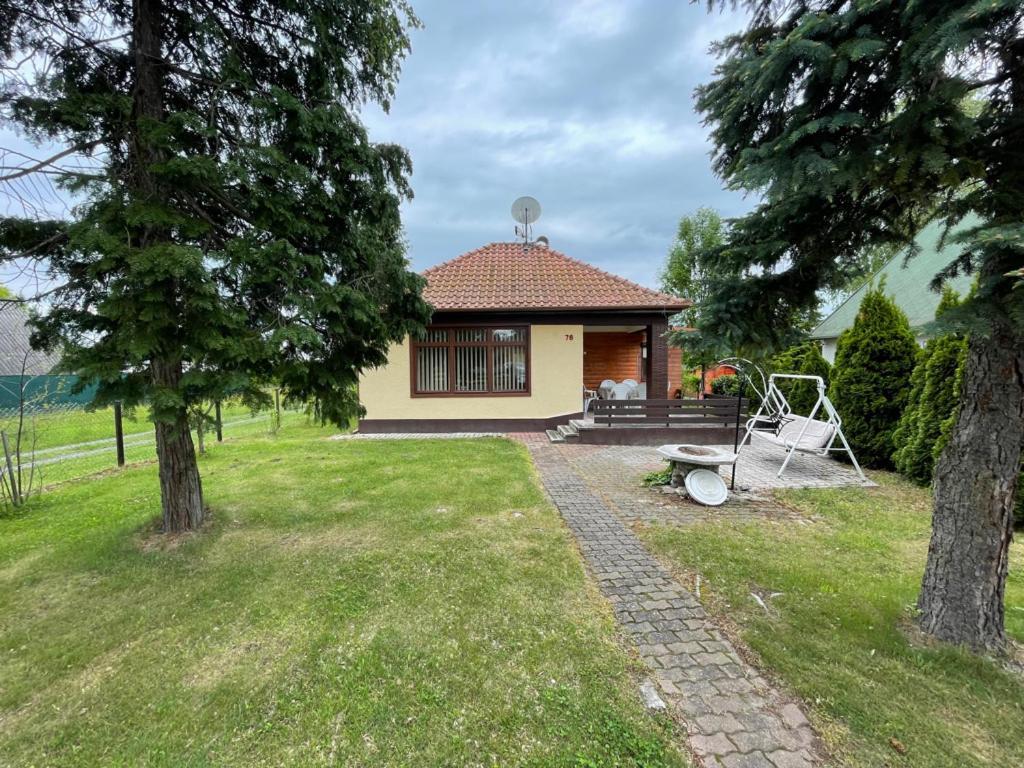 Ágnes Nyaralóház Balatonmariafurdo Exterior foto